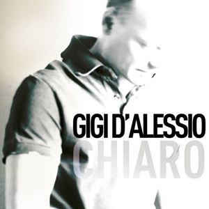 Gigi D'Alessio Gigi - Chiaro (Radio Date: 27 Aprile 2012)