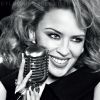 KYLIE MINOGUE - Can't Get You Out Of My Head