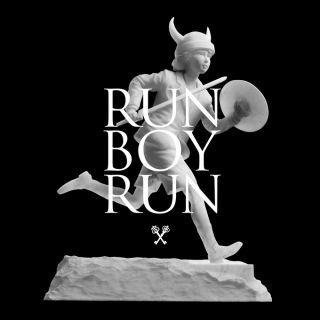 Woodkid - Run Boy Run (Radio Date: 08-02-2013)